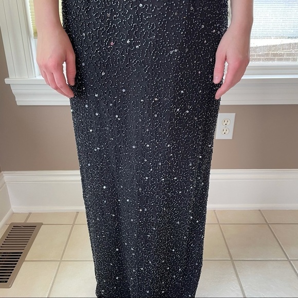 Beaded Sequined Formal Dress 100% Silk Black Floor Length Homecoming Gown 6 - Picture 8 of 14